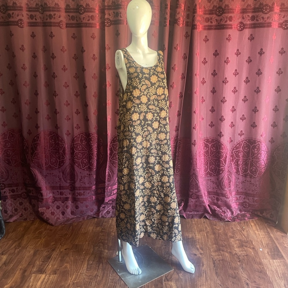 Kenneth Mitchell Black and Tan Paisley Nineties Dress With Shell Buttons Size 2X